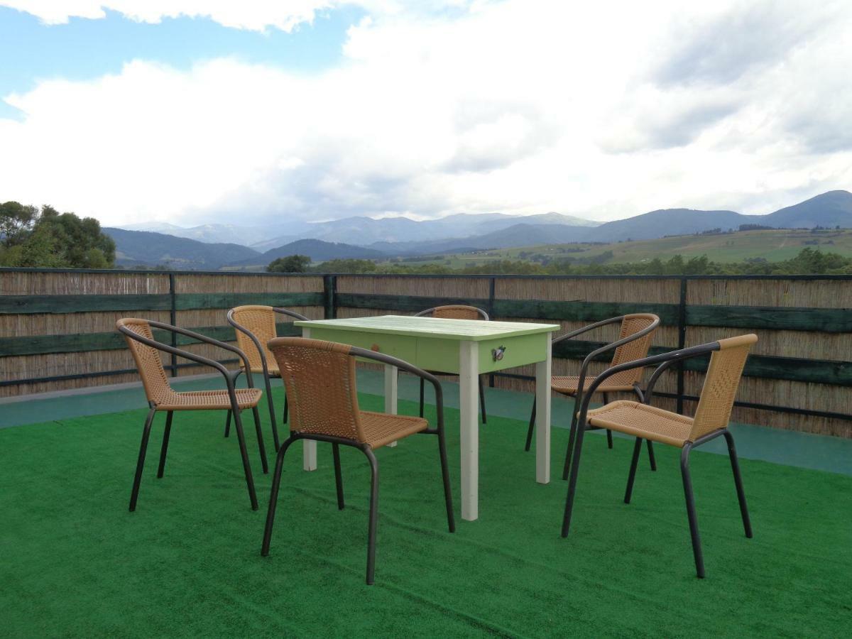 Farma Kozi Dvor Rohozna Apartment Brezno Bagian luar foto
