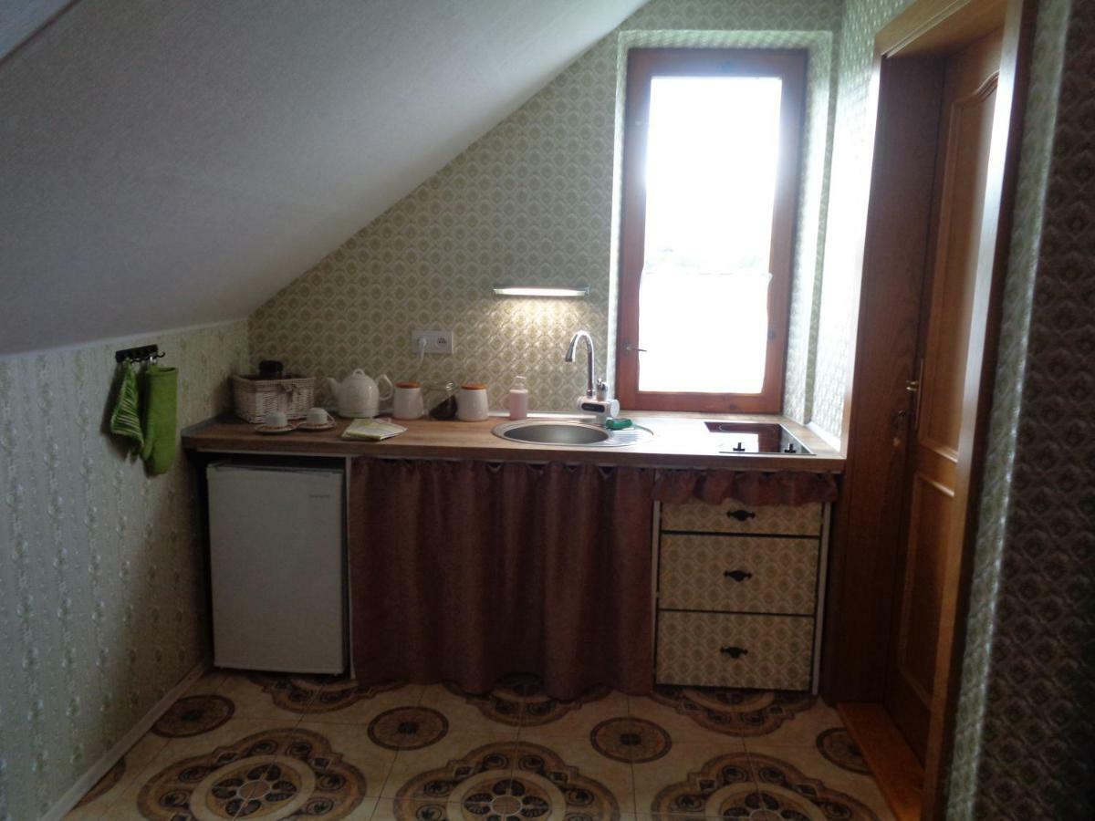 Farma Kozi Dvor Rohozna Apartment Brezno Bagian luar foto